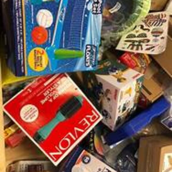 Amazon Target Overstock Mystery 5 Items Box For Men. Same Day Shipping. - Picture 14 of 14